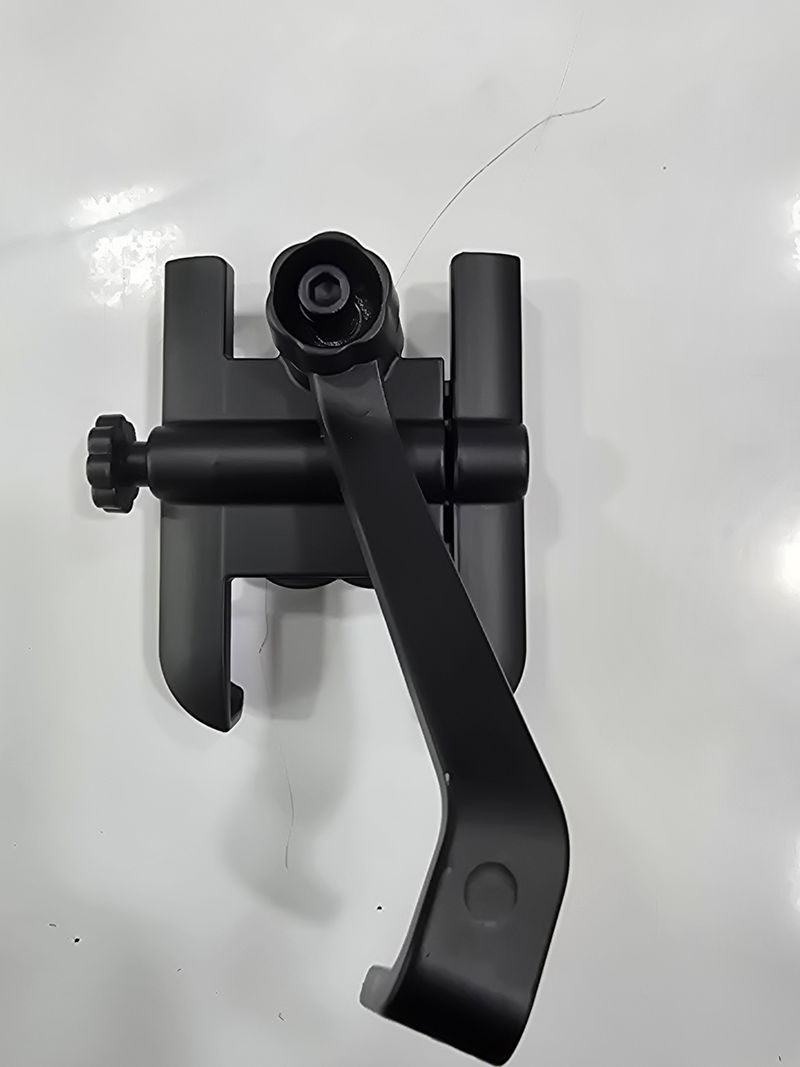 Universal Phone Holder (Alloy, 360° Rotate)